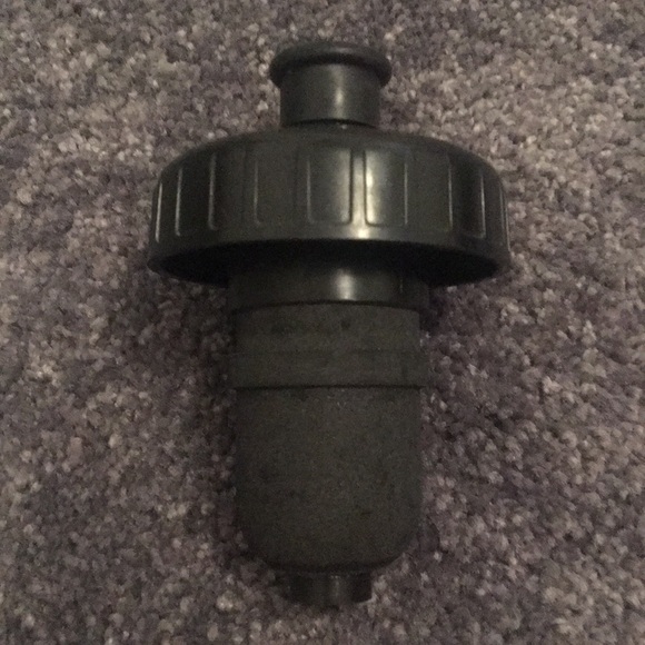 Nikken PiMag Ionic Filtration Water Bottle - Picture 6 of 8